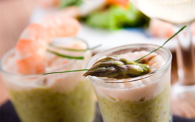 Verrine de crevettes et crème d’asperges